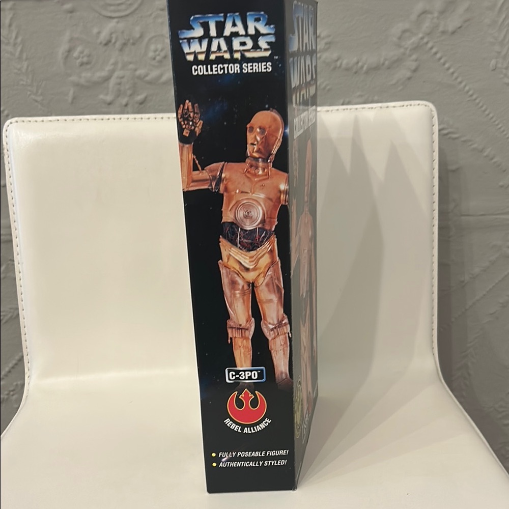 ✨ VINTAGE 1996 STAR WARS COLLECTOR SERIES C-3PO ✨ - Picture 5 of 8